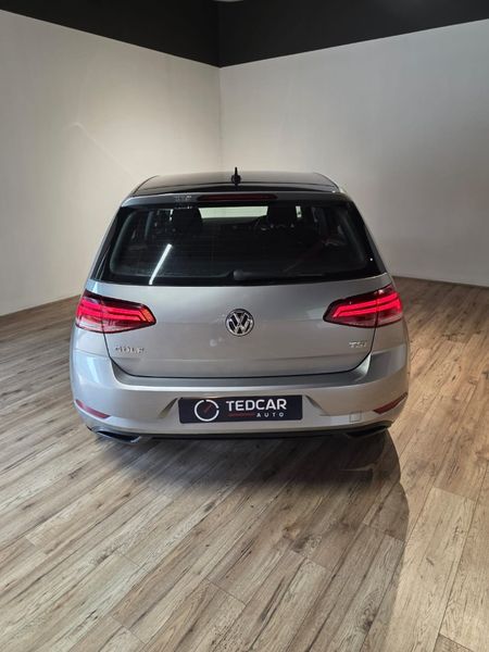 2018-Volkswagen-Golf-VII-10-TSI-Trendline_6