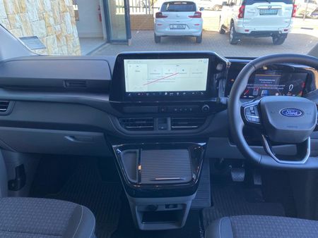 2025-Ford-Tourneo-Custom-20TDCI-LWB-Trend-Auto_9