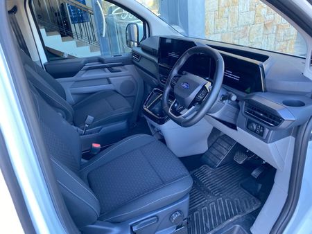 2025-Ford-Tourneo-Custom-20TDCI-LWB-Trend-Auto_8