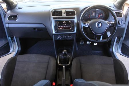 2021-Volkswagen-Polo-Vivo-10-TSI-GT-5-dr_11