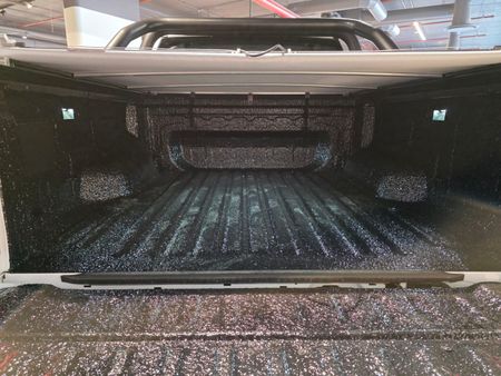 2025-Volkswagen-Amarok-20-TDI-125kW-Life-Auto-Double-Cab_15