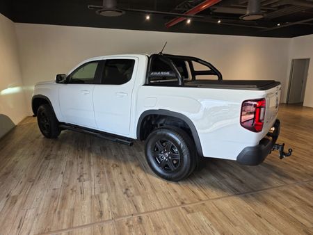 2025-Volkswagen-Amarok-20-TDI-125kW-Life-Auto-Double-Cab_4