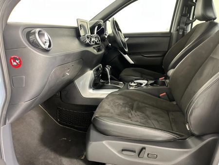 2019-Mercedes-Benz-X-Class-X250d-Progressive-Auto_8