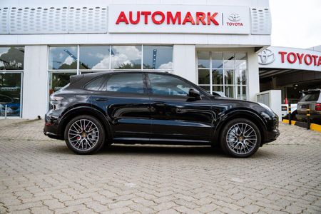 2019-Porsche-Cayenne-Turbo_6