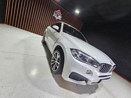 2015-BMW-X6-xDrive40d-M-Sport-Edition_5
