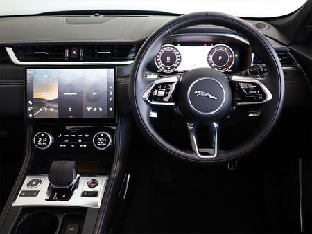 2024-Jaguar-F-Pace-20D-HSE-R-Dynamic-D200_9