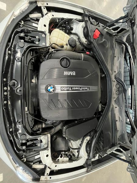 2013-BMW-3-Series-330d-M-Sport-Auto_10
