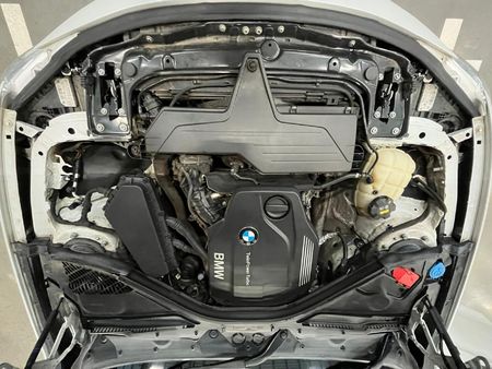 2017-BMW-3-Series-320d-Sport-Line-Auto_9