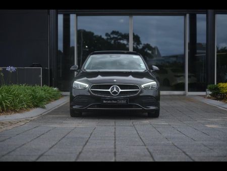 2023-Mercedes-Benz-C-Class-C-200-Auto_6