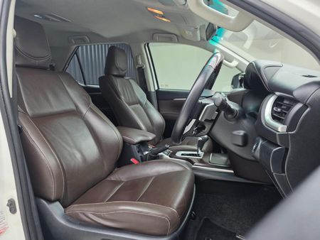 2021-Toyota-Fortuner-28-GD-6-Epic-Auto_17