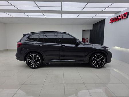 2019-BMW-X3-M-Competition_4