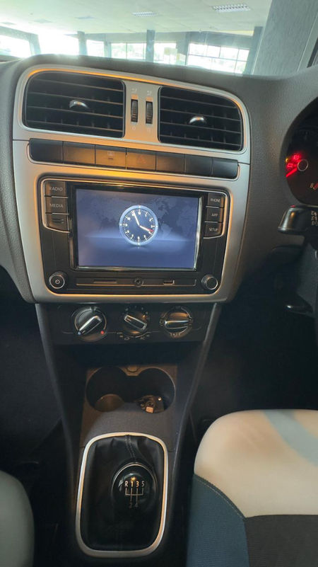 2022-Volkswagen-Polo-Vivo-14-MSWENKO-HATCH-LOWEST-Km-CLEAN-BARGAIN_10