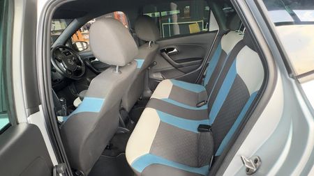 2022-Volkswagen-Polo-Vivo-14-MSWENKO-HATCH-LOWEST-Km-CLEAN-BARGAIN_12