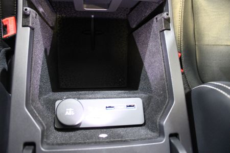 2018-Jaguar-E-Pace-D240-177-KW-20Di-HSE-R-DYNAMIC-8-SPEED-AUTO-AWD_9