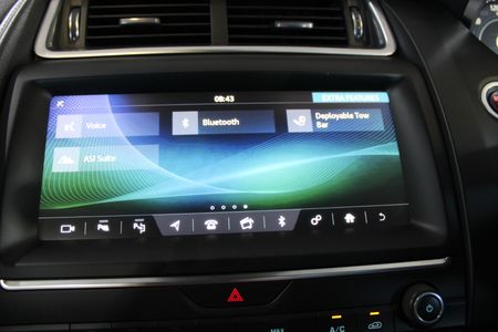 2018-Jaguar-E-Pace-D240-177-KW-20Di-HSE-R-DYNAMIC-8-SPEED-AUTO-AWD_12