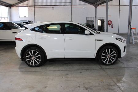 2018-Jaguar-E-Pace-D240-177-KW-20Di-HSE-R-DYNAMIC-8-SPEED-AUTO-AWD_26