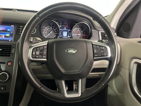 2019-Land-Rover-Discovery-Sport-20i4-D-HSE_9