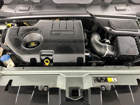 2019-Land-Rover-Discovery-Sport-20i4-D-HSE_10