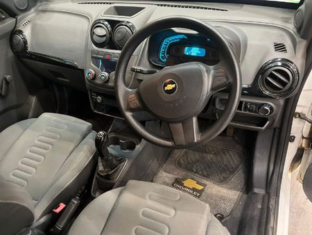 2013-Chevrolet-Utility-14-AC_11