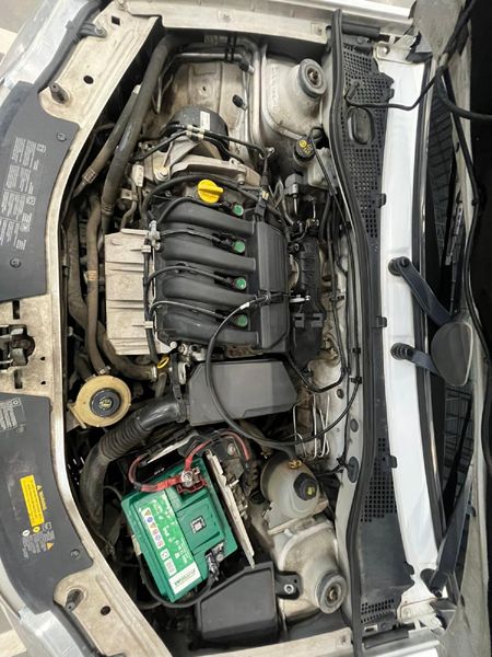 2016-Nissan-NP200-16-SE_9