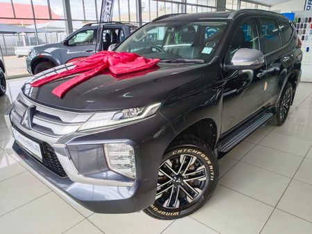 2022-Mitsubishi-Pajero-Sport-24D-4x4-Exceed-Auto_2
