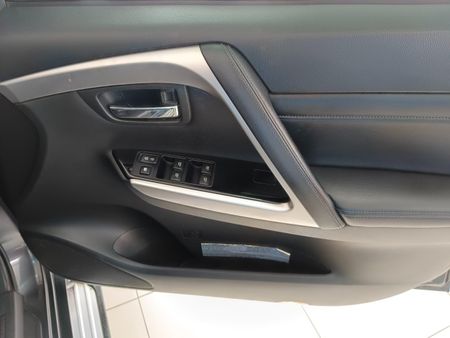 2022-Mitsubishi-Pajero-Sport-24D-4x4-Exceed-Auto_8