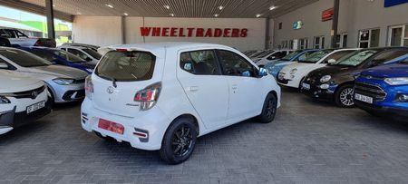 2022-Toyota-Agya-10_2