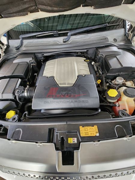 2008-Land-Rover-Range-Rover-Sport-42-V8-SC_11