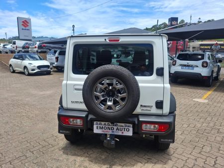 2024-Suzuki-Jimny-15-GLX_5