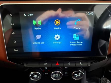 2026-Nissan-Magnite-10T-Acenta-Plus-Auto_13