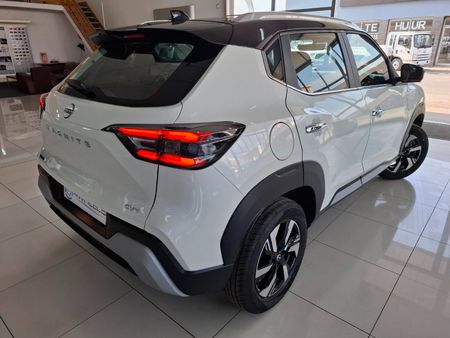 2026-Nissan-Magnite-10T-Acenta-Plus-Auto_5