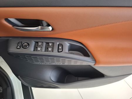 2026-Nissan-Magnite-10T-Acenta-Plus-Auto_7