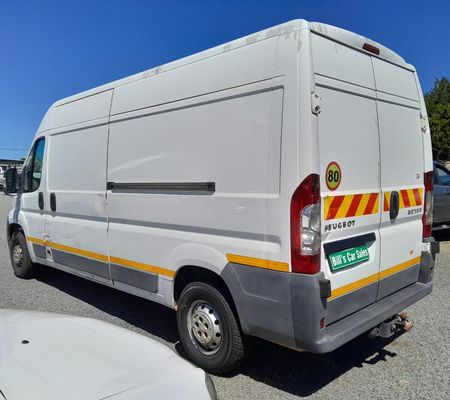 2011-Peugeot-Boxer-L3H2-22-HDi-LH-Panel-Van_3