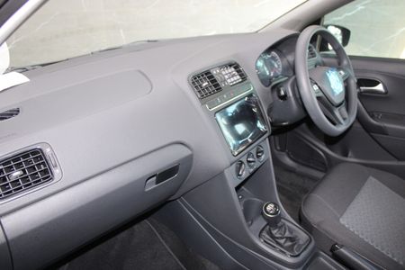 2026-Volkswagen-Polo-Vivo-14-Life_20