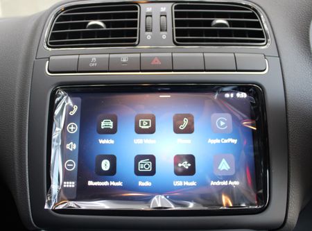 2026-Volkswagen-Polo-Vivo-14-Life_24