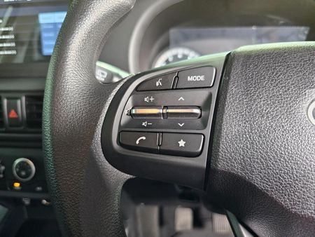 2026-Hyundai-Grand-i10-10-Motion_13