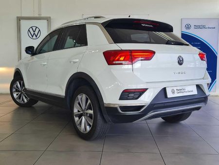 2022-Volkswagen-T-Roc-14-TSI-Design-Auto_2