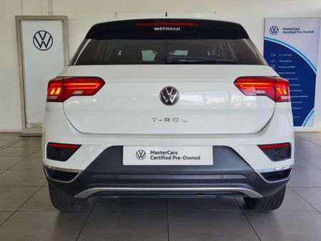 2022-Volkswagen-T-Roc-14-TSI-Design-Auto_4