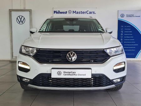 2022-Volkswagen-T-Roc-14-TSI-Design-Auto_5