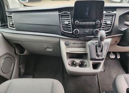 2022-Ford-Tourneo-Custom-LTD-20-TDCi-Auto-136KW_11