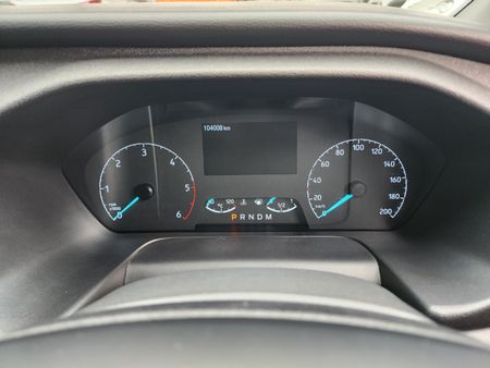 2022-Ford-Tourneo-Custom-LTD-20-TDCi-Auto-136KW_6
