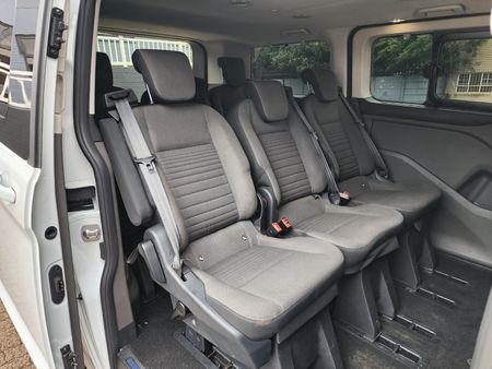 2022-Ford-Tourneo-Custom-LTD-20-TDCi-Auto-136KW_7