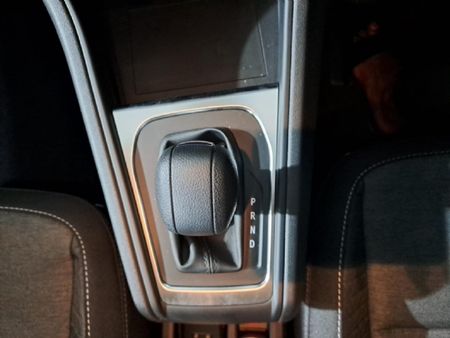 2026-Renault-Captur-13T-EDC_11