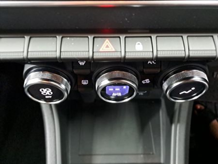 2026-Renault-Captur-13T-EDC_12
