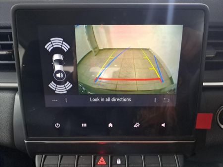 2026-Renault-Captur-13T-EDC_8