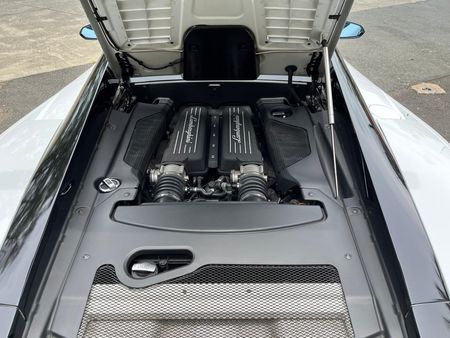2014-Lamborghini-Gallardo-LP550-2-Signature-Series_21