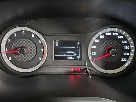 2026-Hyundai-Grand-i10-10-Motion_11