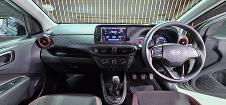 2026-Hyundai-Grand-i10-10-Motion_21