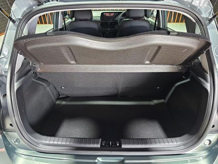 2026-Hyundai-Grand-i10-10-Motion_28