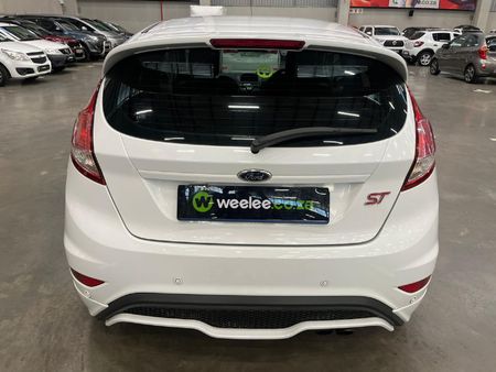 2014-Ford-Fiesta-ST-16-EcoBoost-GDTi_3